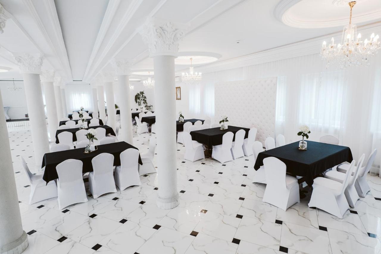 Hotel Groman Sekocin 외부 사진